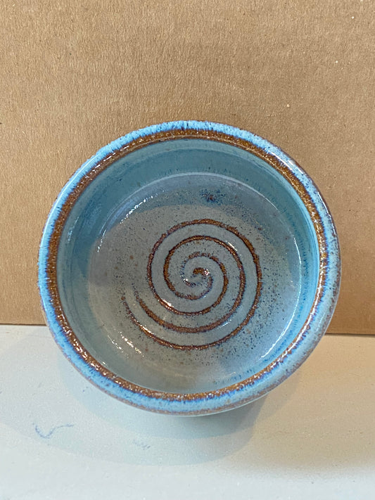 Flower ramekin